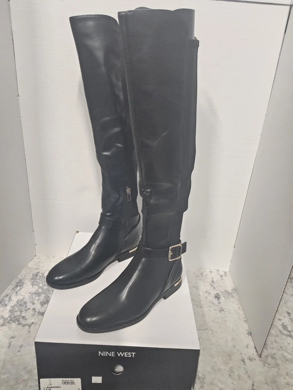 Customer Return Nine West Size 8M Women's Black Over-the-Knee Boots
